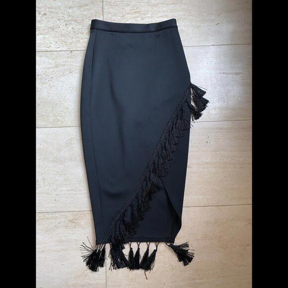 asos Form Fitting size 6 Black Tassels Skirt Made In UK - Picture 6 of 7